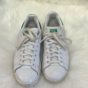 Stan Smith size 7 sneakers white.